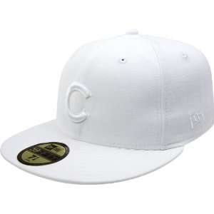  MLB Chicago Cubs White on White 59FIFTY Fitted Cap: Sports 