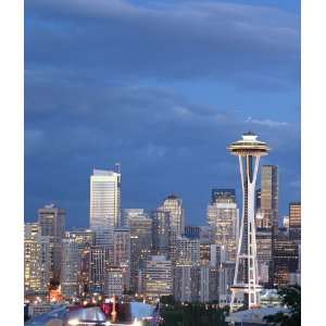  Seattle Space Needle with Gray Sky: Home & Kitchen