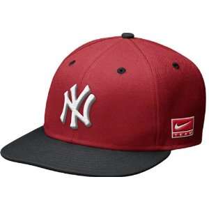  New York Yankees Red Nike True Logo J167 Snapback Hat 