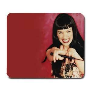  bettie page v5 Mousepad Mouse Pad Mouse Mat: Office 