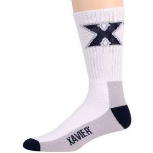  Xavier Musketeers Tri Color Team Logo Crew Socks: Sports 