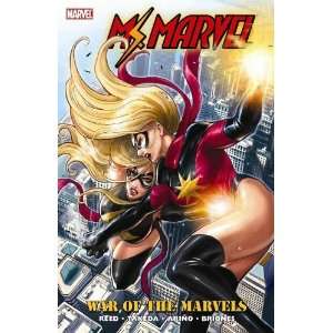   Marvel   Volume 8 War of the Marvels [Paperback] Brian Reed Books