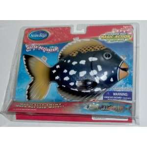   REEF   MAGIC ACTION (Water Activated) Trigger Fish: Everything Else