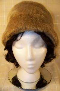 NWT Womens Faux Fur Lt Brown Winter Hat Brushed Acrylic Gloves Sz L 