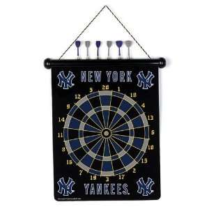  New York Yankees Magnetic Dart Board: Sports & Outdoors