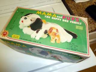 Alps B/O Mama And Pups   The Happy Dog Family   EXC  