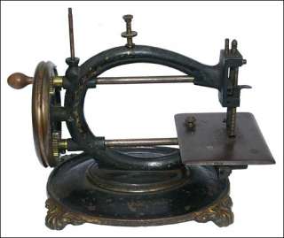 Antique cast iron sewing machine chain stitch 1880s    