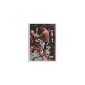  2009 Topps UFC Gold #95   Mike Swick: Sports Collectibles