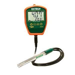  Extech PH220 C pH Meter, Palm pH with Cabled Electrode 