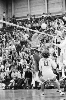 1972 35mm NEGS NBA Wilt Chamberlain Play Volleyball  19  