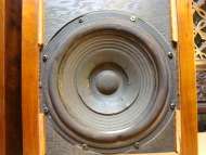 Vintage Pair of Acoustic Research AR3 Speakers   IMMACULATE  
