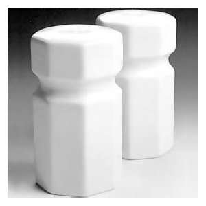  QS Classic Salt Shakers with Rubber Stopper   2 5/8 