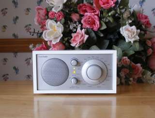 Tivoli Audio Model One Radio, 30 day warranty, Mint, beautiful white 