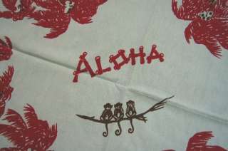 You dont often find this RARE COLLECTORS souvenir tablecloth!
