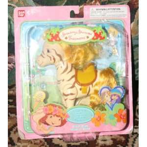   Shortcake Fillies BUTTER PECAN w/ Island Accessories: Toys & Games