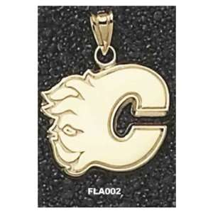  14Kt Gold Calgary Flames C Logo 5/8: Sports & Outdoors