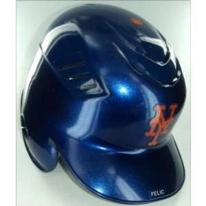   Used Blue Batting Helmet Left Handed Batter 7 1/8: Sports Collectibles