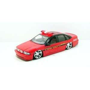  1996 Chevy Impala DUB City Fire Dept. Car 1/24: Toys 