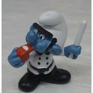  Vintage Pvc Figure : Smurfs Smurf Police Man: Toys & Games