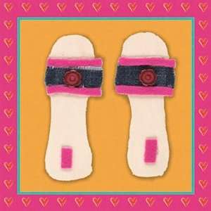  Art 4 Kids Tres Chic Shoes I Wall Art: Home & Kitchen