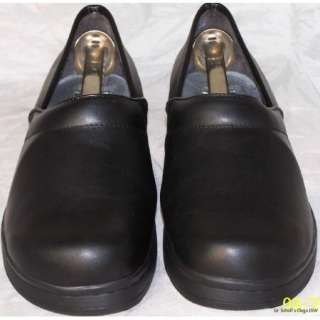 Women Shoes Dr SCHOLLS CLOGS Size 10W Leather Black  