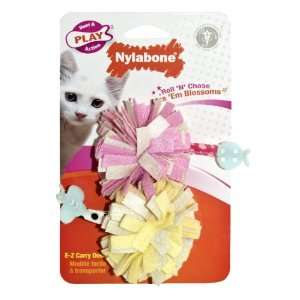  Cat Play Roll n Chase Tossem Blossoms