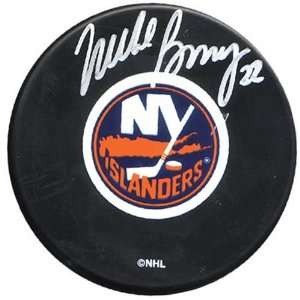   Pond New York Islanders Mike Bossy Autographed Puck 