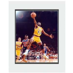 Photo File Los Angeles Lakers James Worthy Matted Photo  