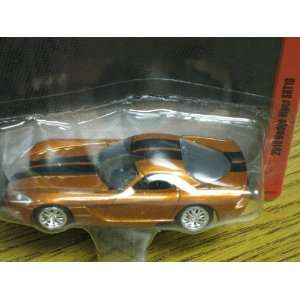 Johnny Lightning 2010 Dodge Viper SRT10 1:64 Scale Die 