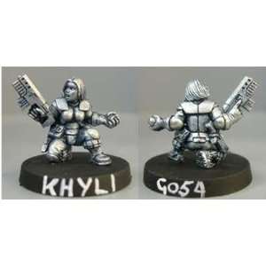     Khyli, kneeling female light infantry trooper w/ SMG Toys & Games