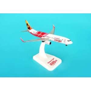    Hogan Air India Express 737 800 1/500 Scale (**): Toys & Games