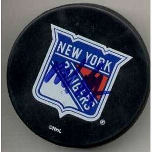  Mike Richter Autographed Hockey Puck