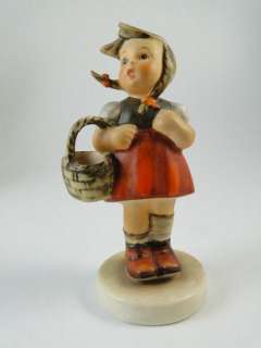   Figurine Litt Shopper Girl Statue TMK 2 Full Bee 96 4.75  