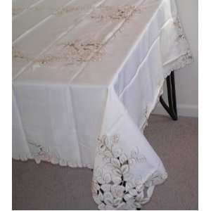   Embroidery Table Cloth 72x90 Oblong 