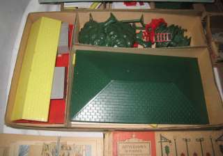 LOT OF LITTLETOWN BUILDINGS FOR TRAIN LAYOUTS BOXED & LOOSE  