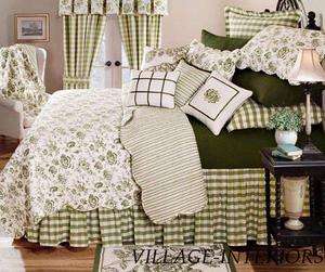 COUNTRY HOUSE GREEN & WHITE TOILE CAL / KING QUILT SET  WILLIAMSBURG 