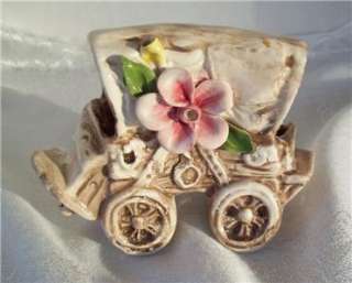 CAPODIMONTE Decorative Wagon Ceramic Collectible MINT  
