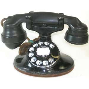Vintage 1930s Western Electric Rotary Desk Phone Model 202   D1 with 
