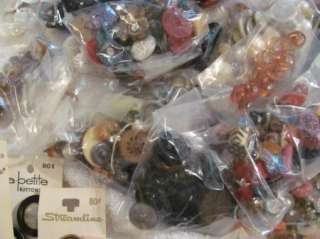 Literally Thousands Of Vintage Buttons Bakelite Rhinestone Metal Over 