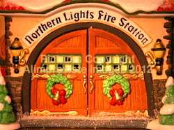 North Pole Dept 56 NORTHERN LIGHTS FIRE STATION 56730  