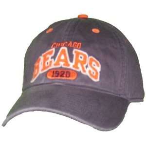  Mens Chicago Bears 1920 Navy Slouch Adjustable Cap: Sports 