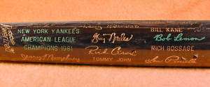 1981 New York Yankees   World Series Black Bat NM MT  