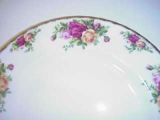 ROYAL ALBERT OLD COUNTRY ROSES DINNER PLATE FLUTED 1962  