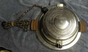 VINTAGE GENERAL ELECTRIC WAFFLE IRON, APPEARS TO WORK  