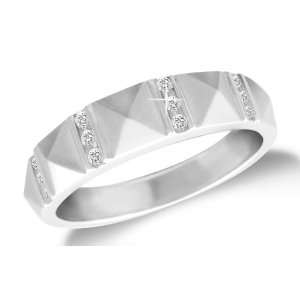  Mens 10k White Gold Pyramid Design Diamond Ring (1/6 cttw 