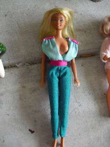 Vintage 1980s Era Barbie Doll with Outfit LOOK  