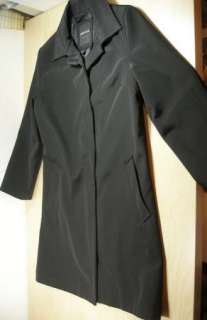 ANDREW MARC black coat size S preowned classy  