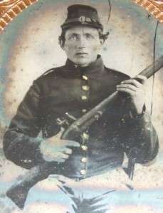 Ambrotype of Confederate soldier with Flintlock musket  