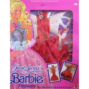  Barbie Jewel Secrets Fashions   Gown Becomes Purse For You 