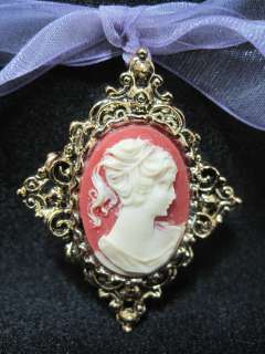 Vintage Signed Gerrys Antique Gold Tone Victorian Lady Cameo Pin 